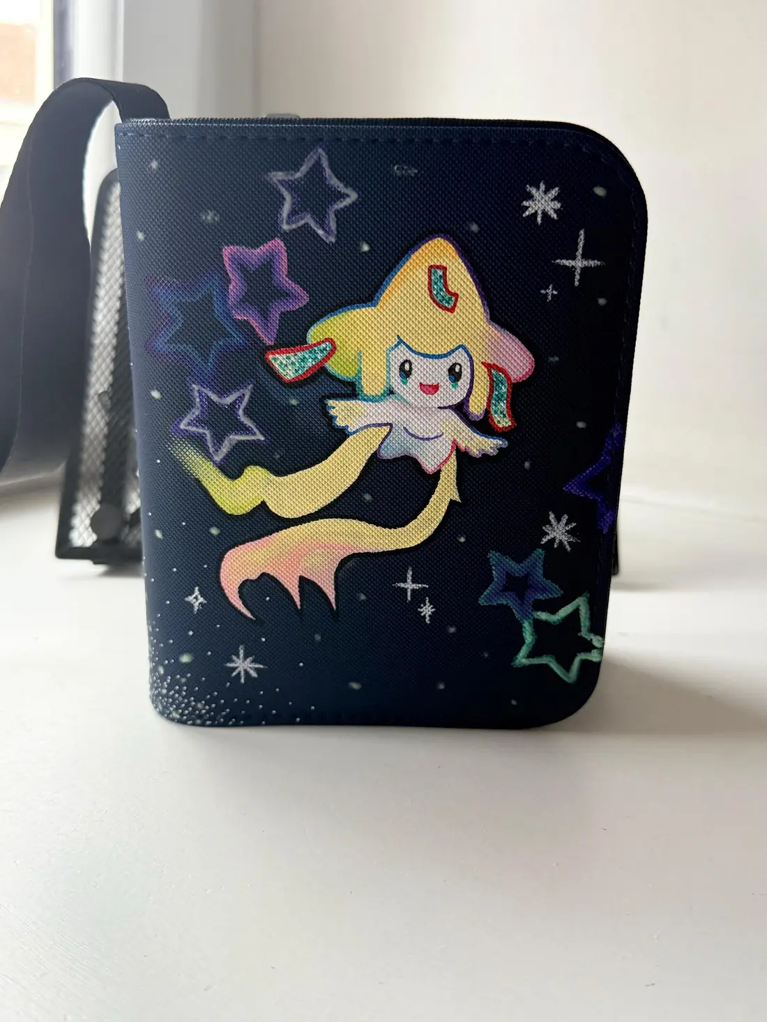 Binder Pokémon personnalisé peint à la main, phosphorescent, Jirachi