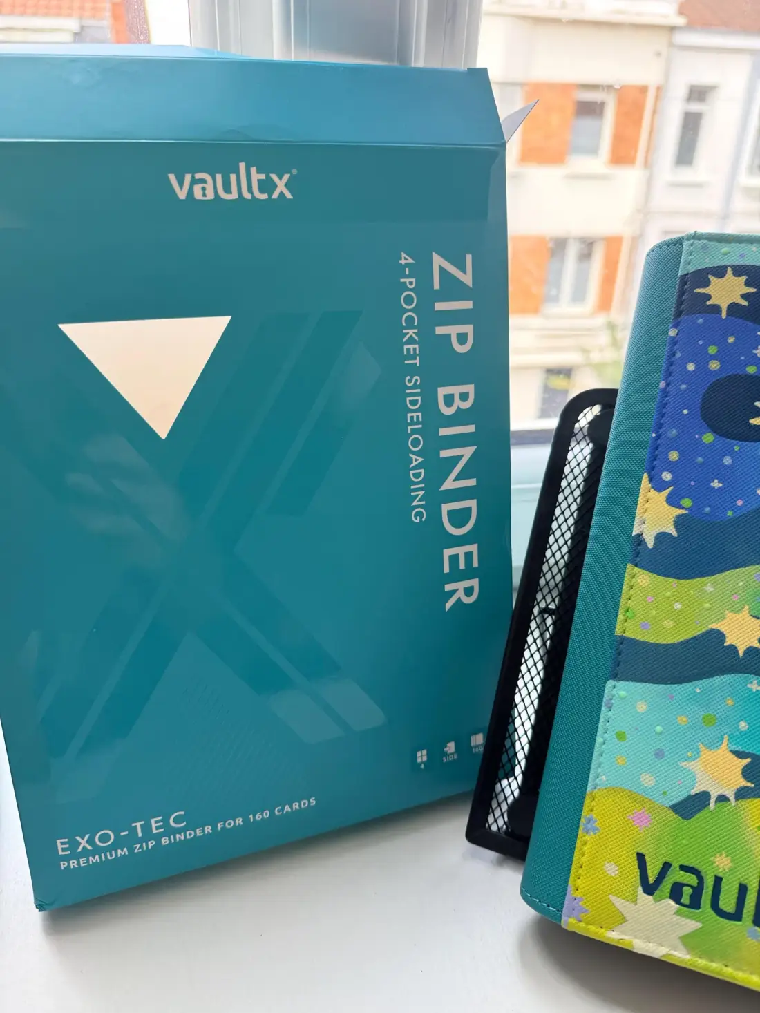 Binder Pokémon Vault X personnalisé peint à la main, phosphorescent, Rozbouton