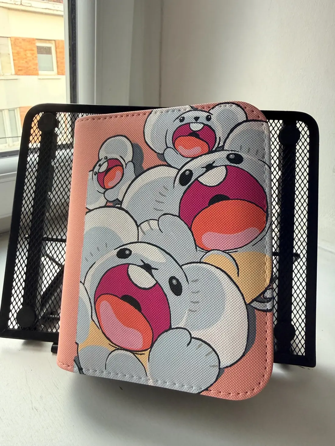 Binder Pokémon personnalisé peint à la main, Famignol Shiny